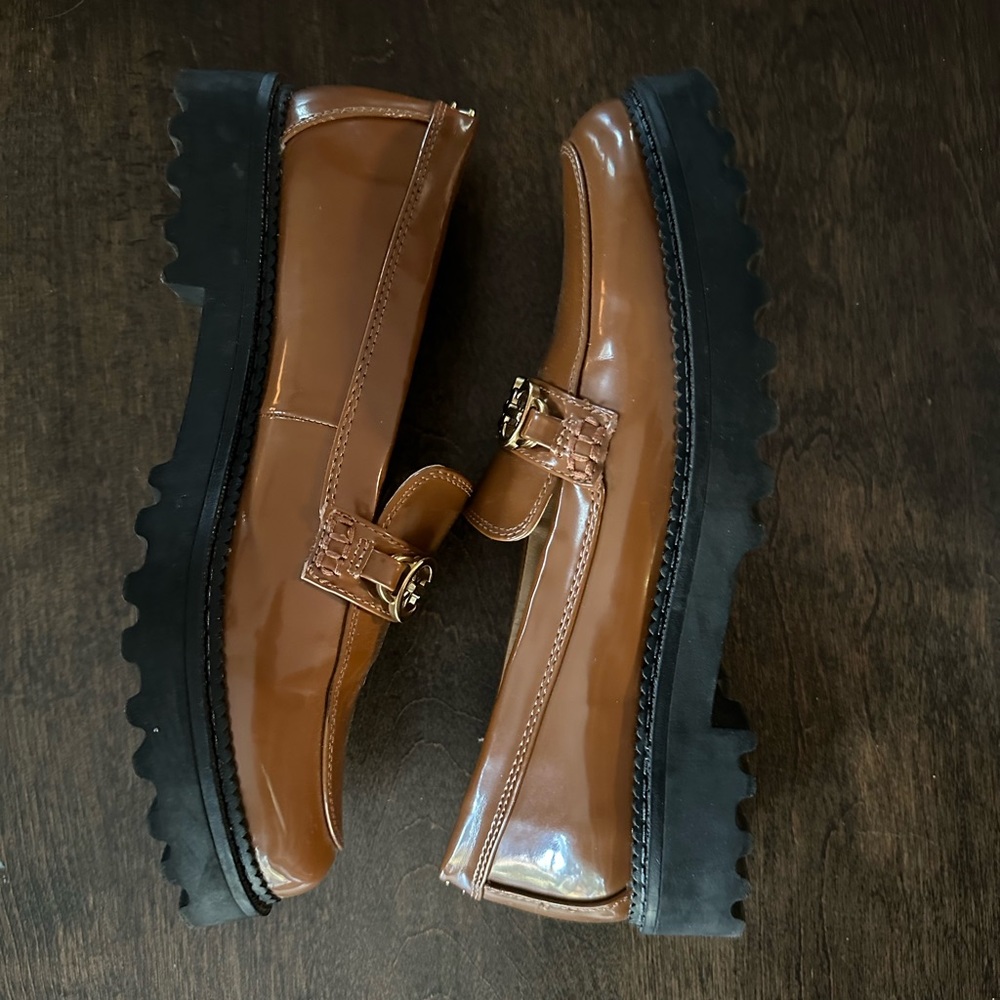 Like new - Sam Edelman Circus Deana Loafer 9